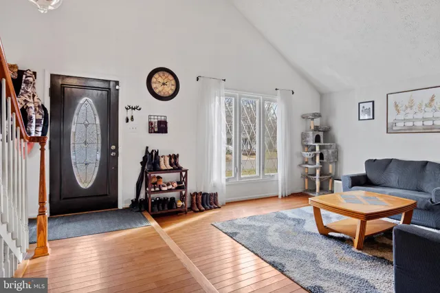 $675,000 | 15500 Laurel Ridge Road, Dumfries, VA 22025