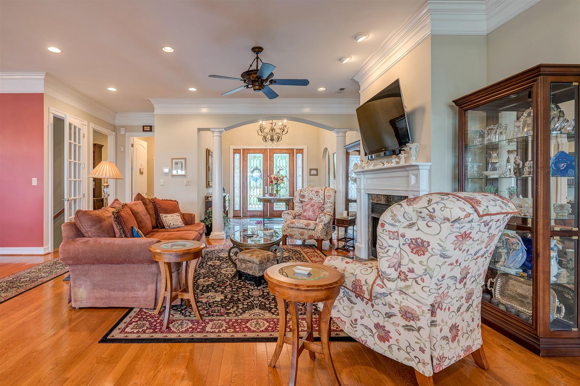 171 Calypso Road Moneta, VA 24121 - Photo 12 of 60 06-DSC00036_37_38_39_40