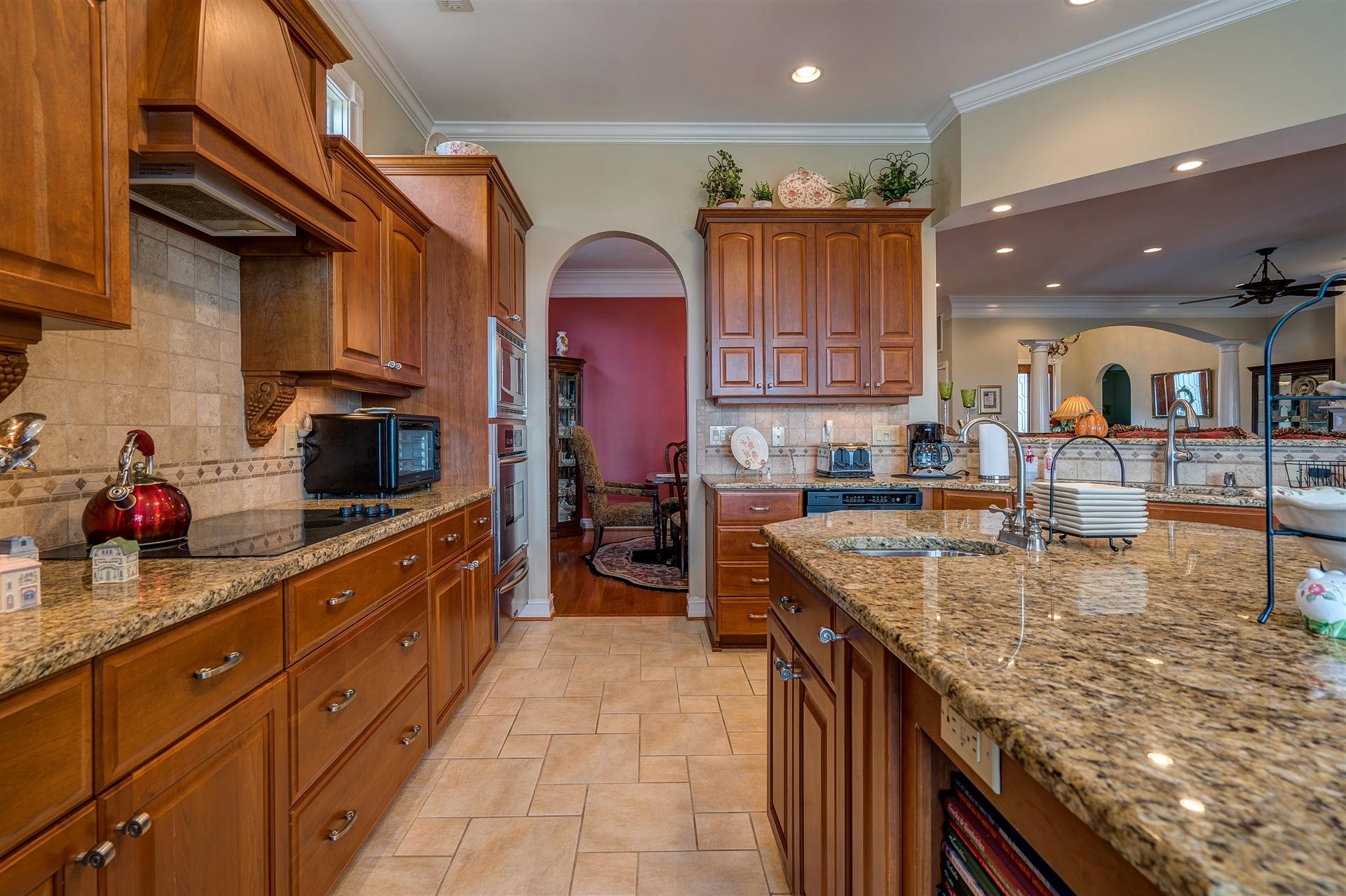 171 Calypso Road Moneta, VA 24121 - Photo 21 of 60 17-DSC00101_2_3_4_5
