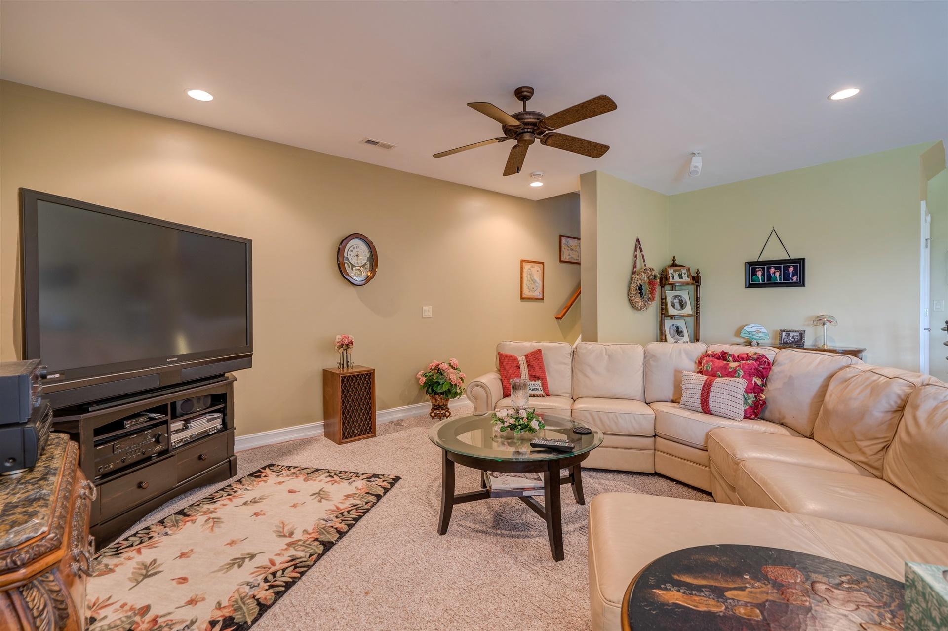 171 Calypso Road Moneta, VA 24121 - Photo 39 of 60 35-DSC00186_87_88_89_90