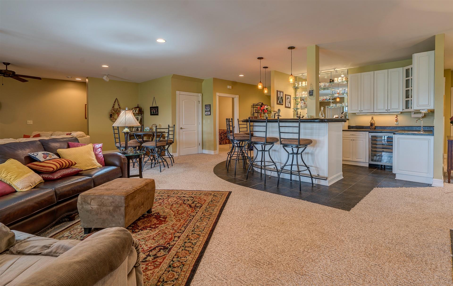171 Calypso Road Moneta, VA 24121 - Photo 42 of 60 Rec Room with full bar
