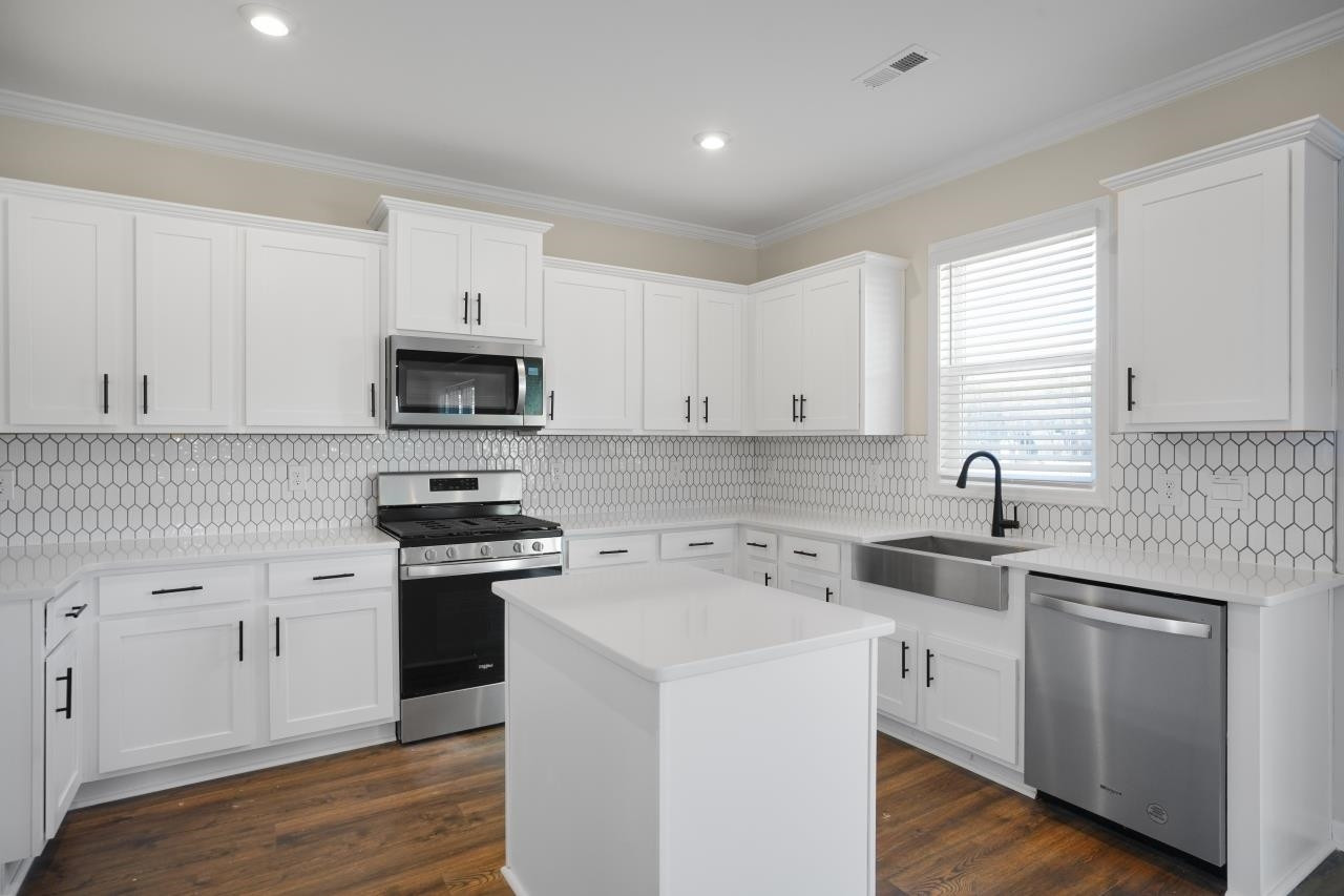 392 Madden Rose Loop Garner, NC 27529 - Photo 9 of 40 Photo 9