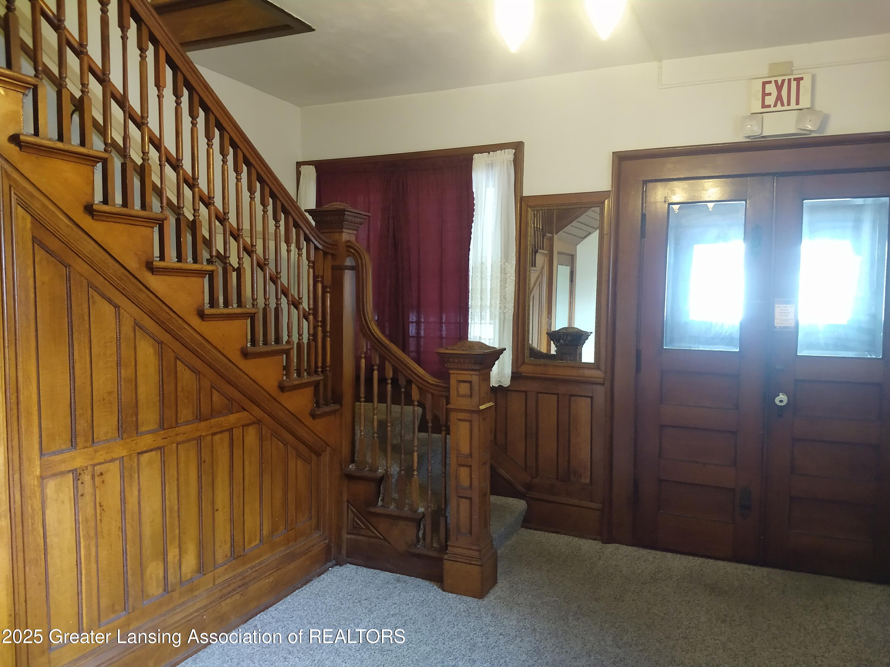 337 South Cochran Road Charlotte, MI 48813 - Photo 10 of 15 IMG_20250124_130334636