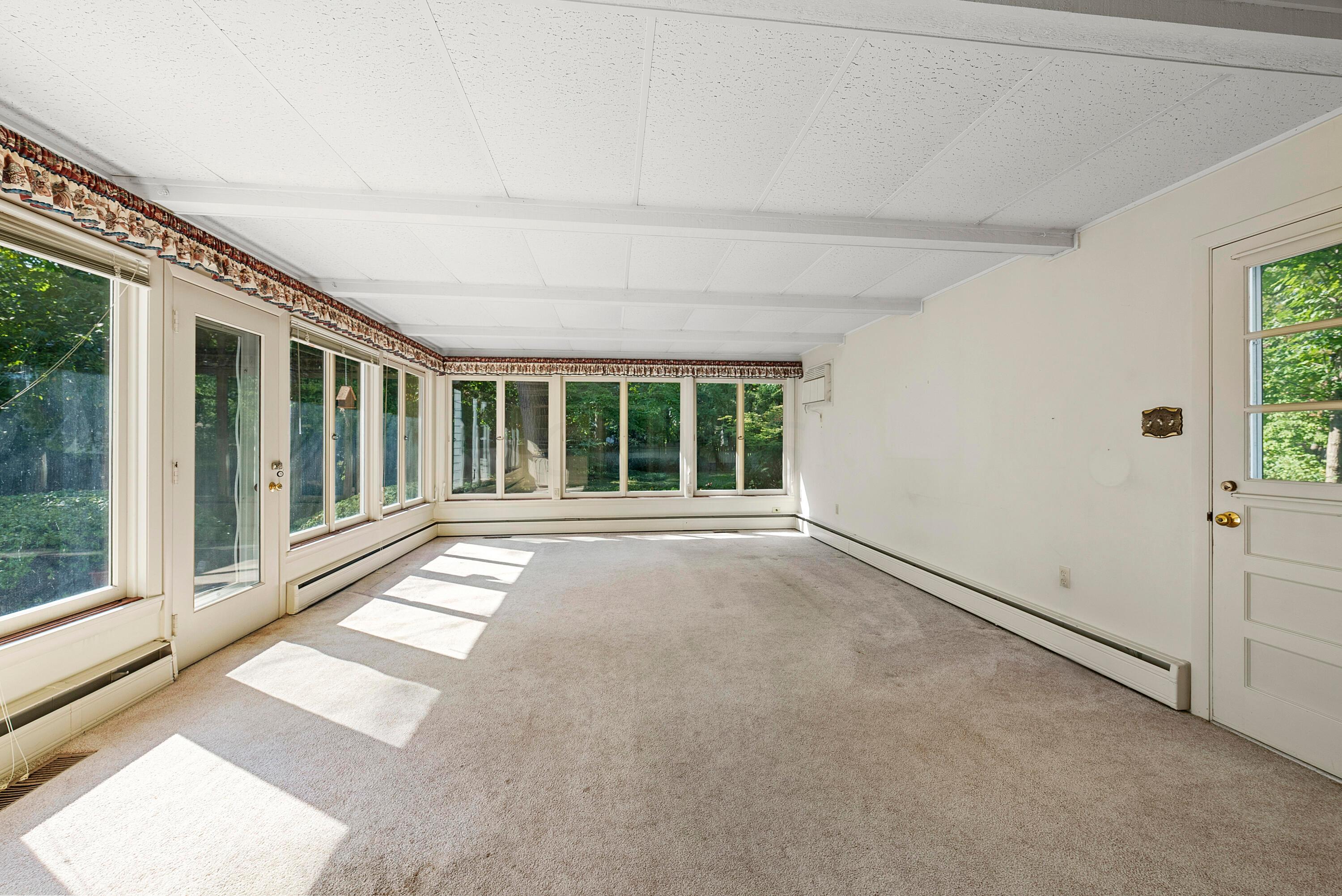 2685 Andover Road Columbus, OH 43221 - Photo 15 of 62 Den