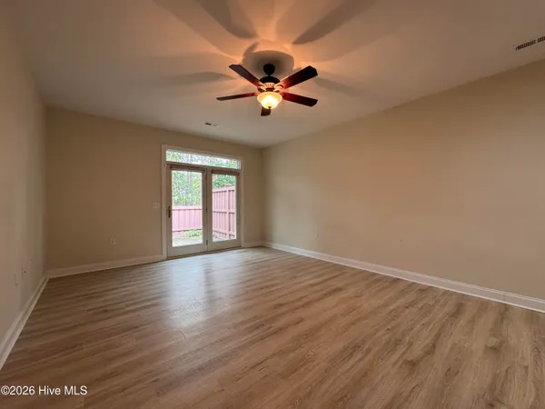 $1,895 | 4534 Regent Drive, Wilmington, NC 28412