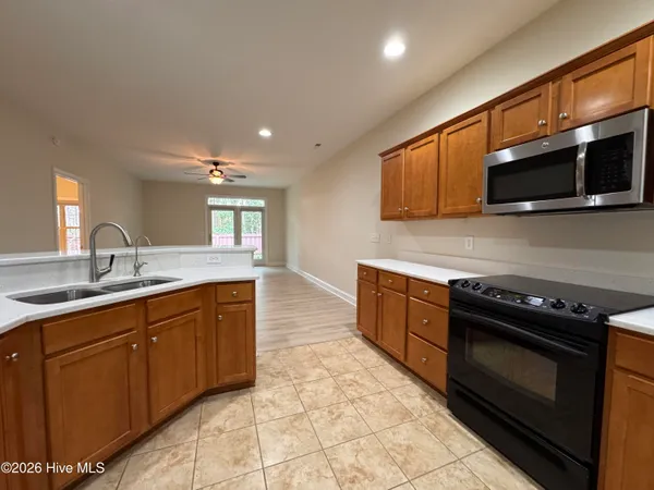 $1,895 | 4534 Regent Drive, Wilmington, NC 28412