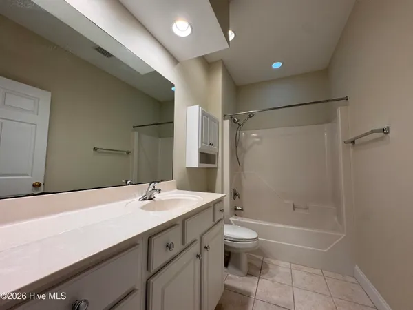 $1,895 | 4534 Regent Drive, Wilmington, NC 28412