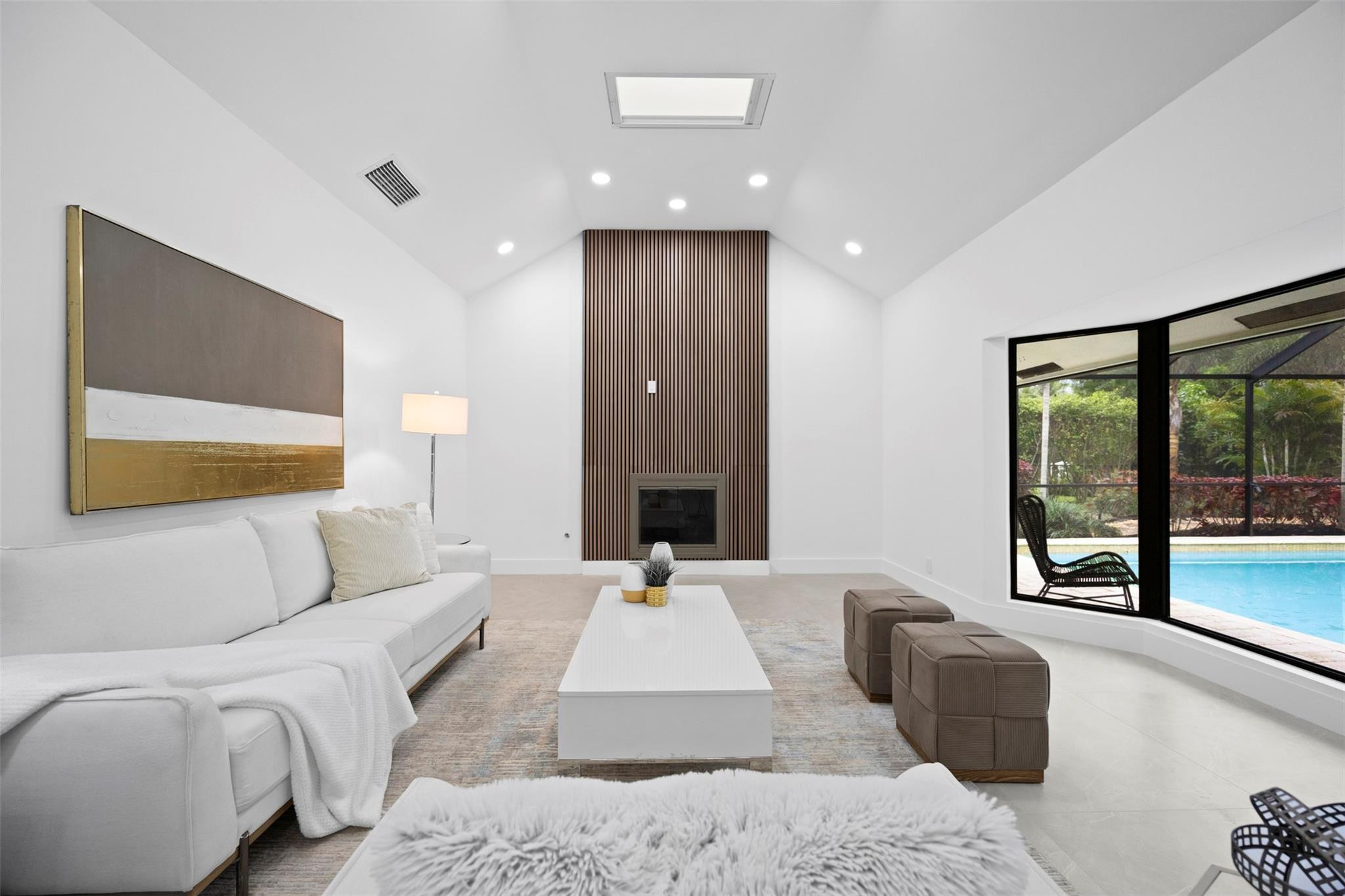 7571 Estrella Circle Boca Raton, FL 33433 - Photo 17 of 74 Family Room