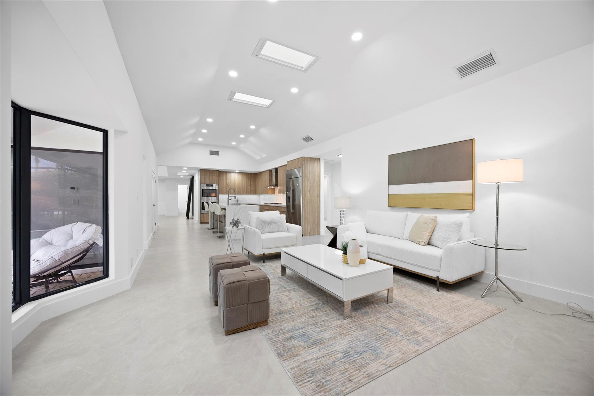 7571 Estrella Circle Boca Raton, FL 33433 - Photo 20 of 74 Family Room