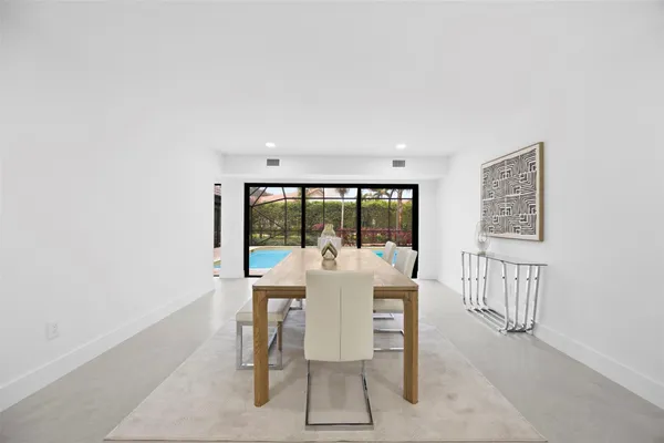 $2,385,000 | 7571 Estrella Circle, Boca Raton, FL 33433