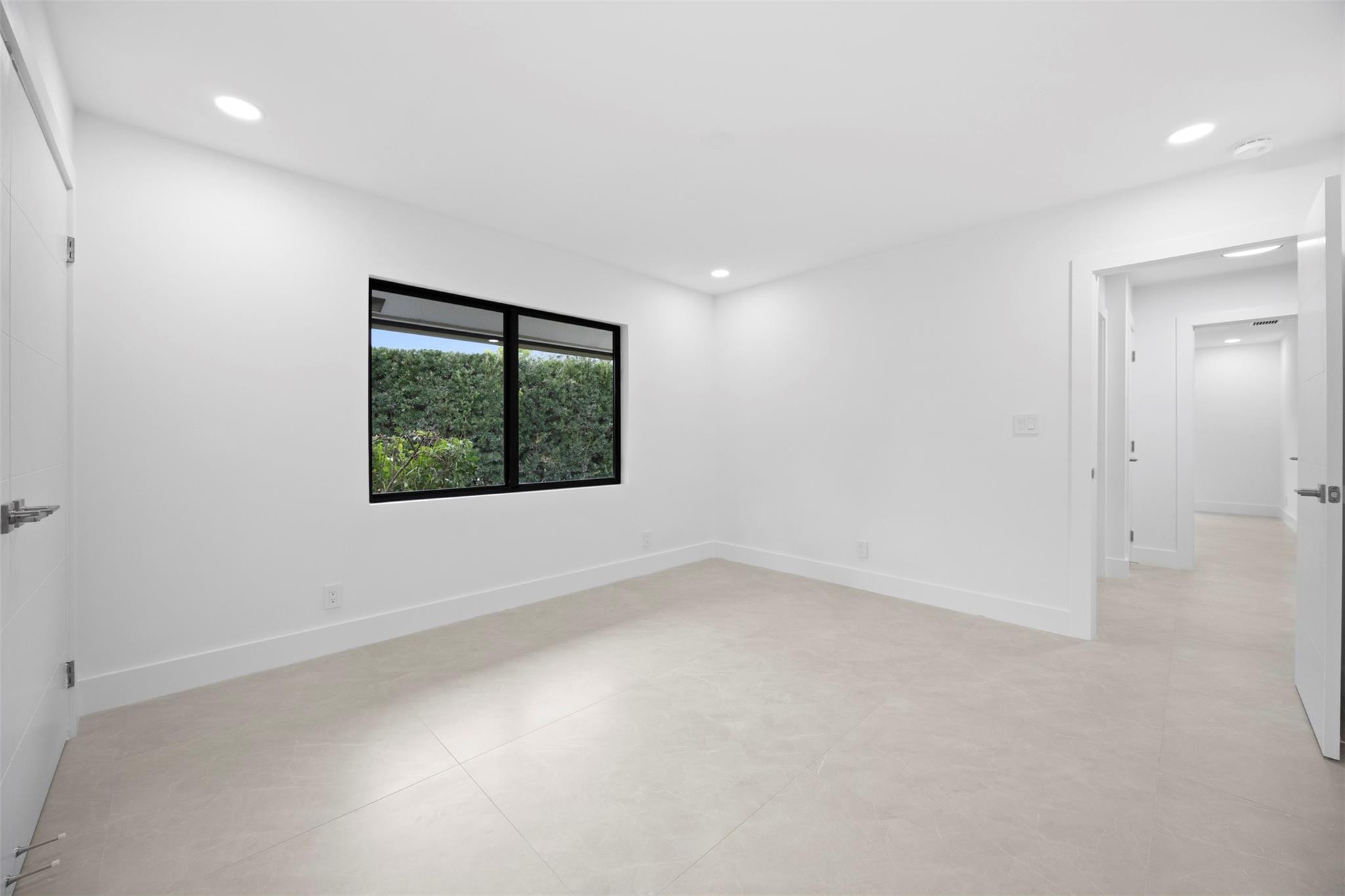 7571 Estrella Circle Boca Raton, FL 33433 - Photo 44 of 74 Bedroom 3