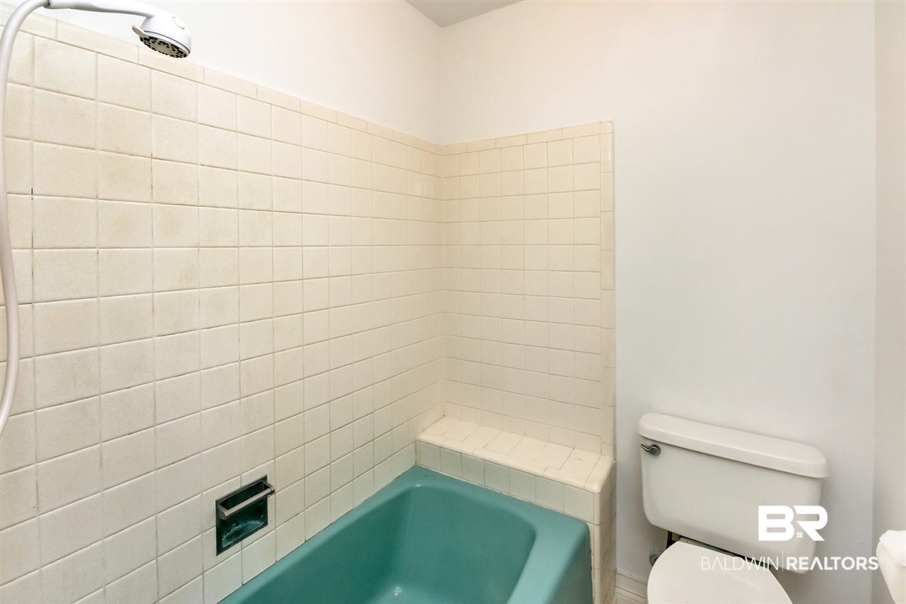 421 Gordonwood Court Mobile, AL 36606 - Photo 26 of 41
