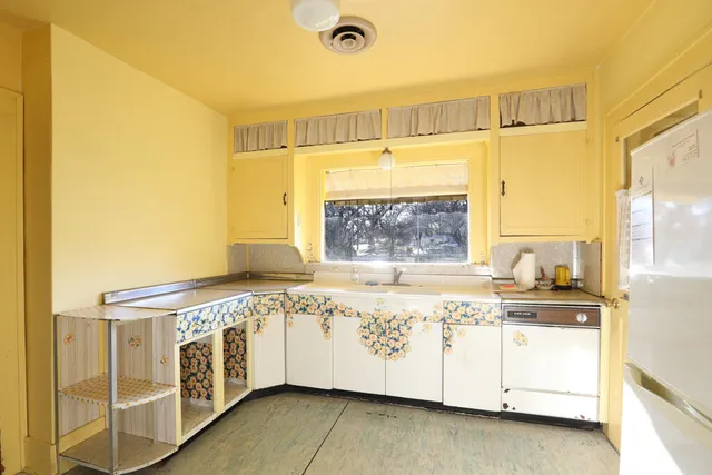 $235,000 | 734 Douglass Street, Red Bluff, CA 96080