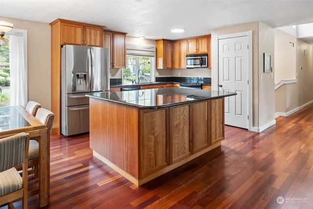 $635,000 | 7212 Zircon Drive Southwest, Lakewood, WA 98498