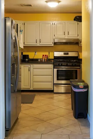 $3,600 | 104 Zugibe Court, West Haverstraw, NY 10993