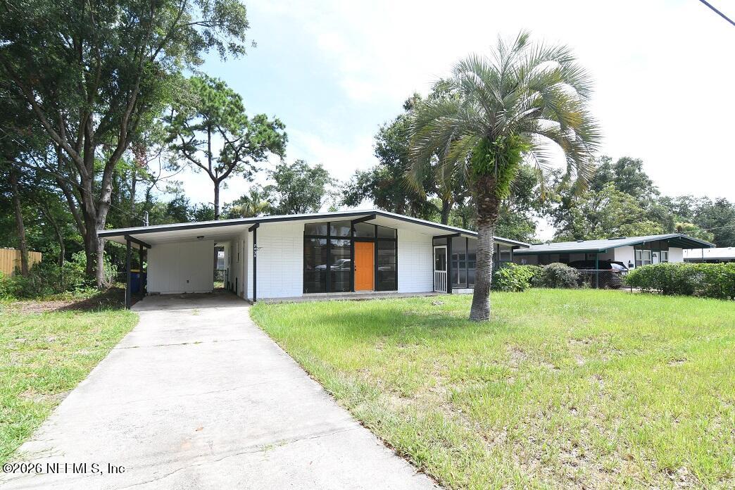 7435 Bamberg Road Jacksonville, FL 32277 - Photo 1 of 24 Front View