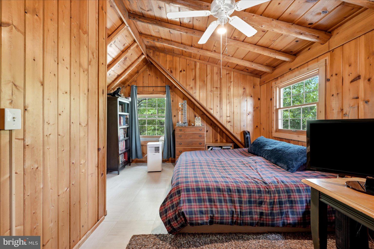 14636 Turner Road Fulks Run, VA 22830 - Photo 40 of 87 Cozy cabin retreat with wooden charm.