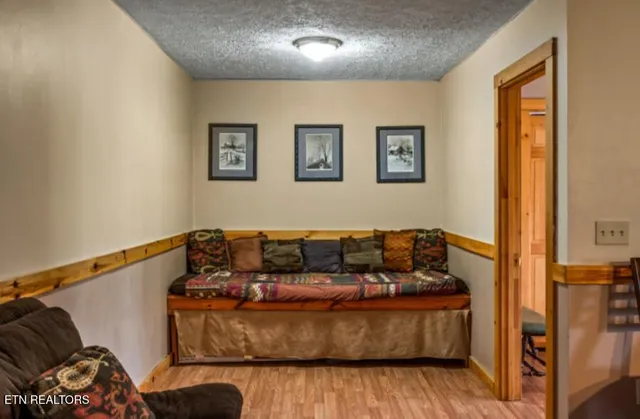 $874,999 | 315 Brown Wren Way, Gatlinburg, TN 37738