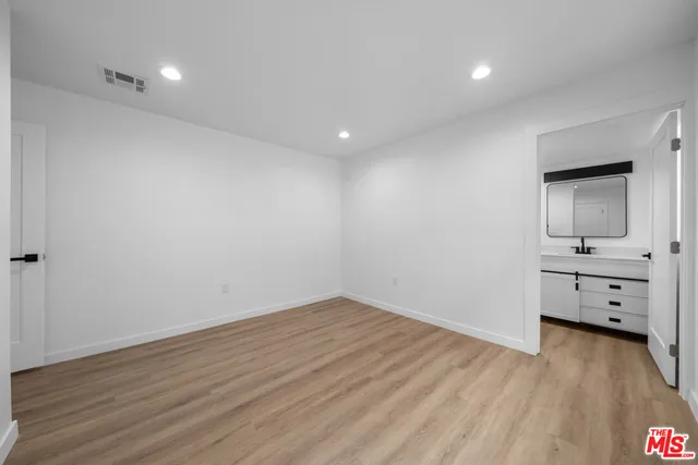 $4,350 | 1537 North Kingsley Drive, Los Angeles, CA 90027