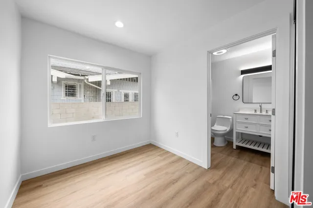 $4,350 | 1537 North Kingsley Drive, Los Angeles, CA 90027