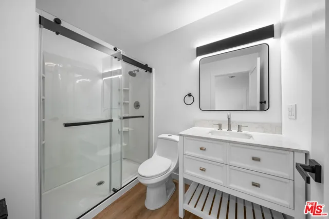 $4,350 | 1537 North Kingsley Drive, Los Angeles, CA 90027