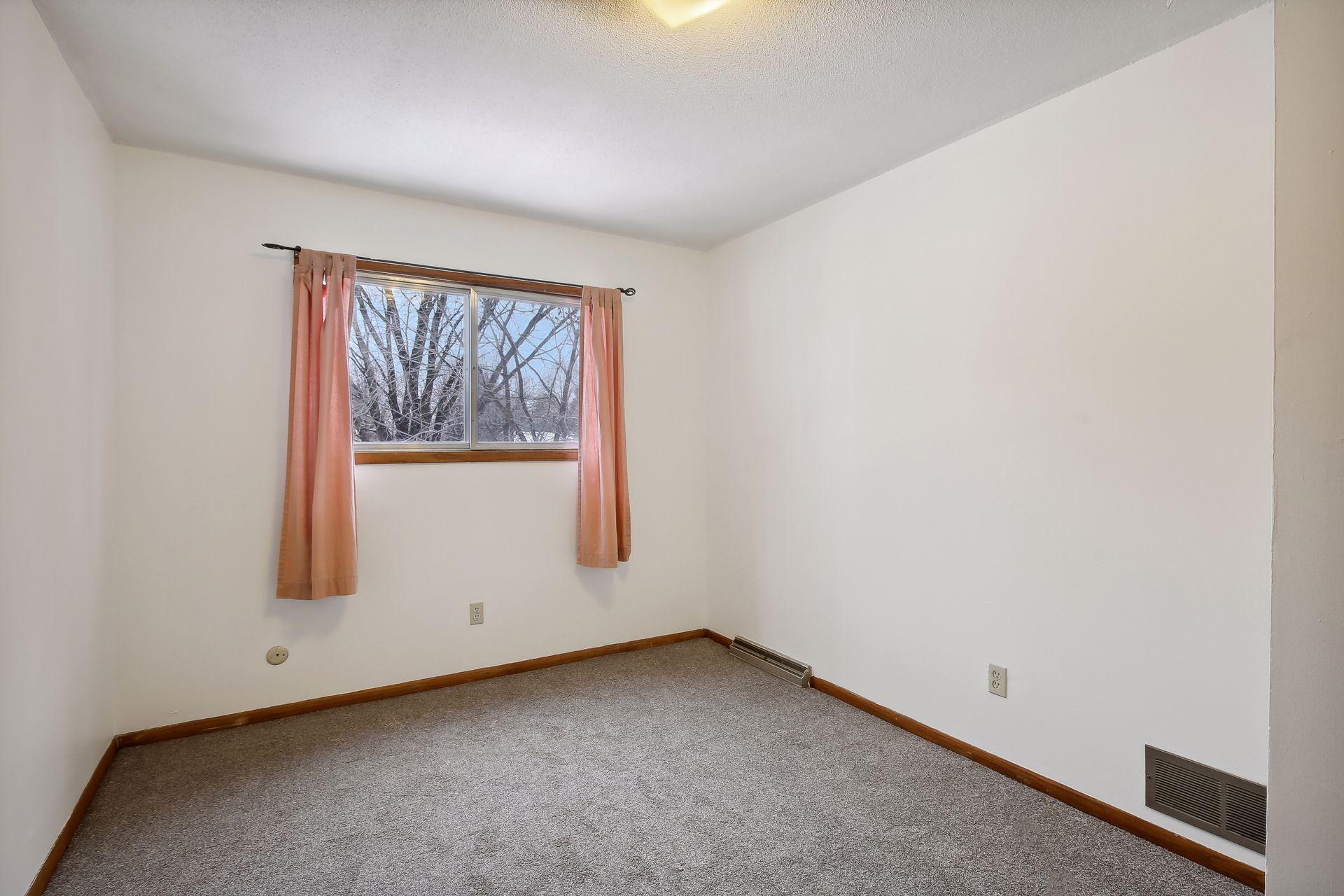 441 Ruth Street North St. Paul, MN 55119 - Photo 18 of 60 Gallery Image 18