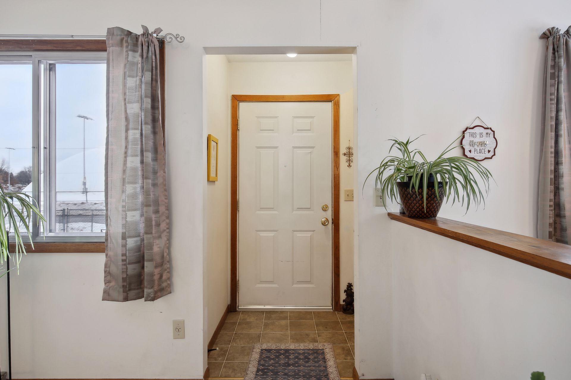 441 Ruth Street North St. Paul, MN 55119 - Photo 33 of 60 Gallery Image 33