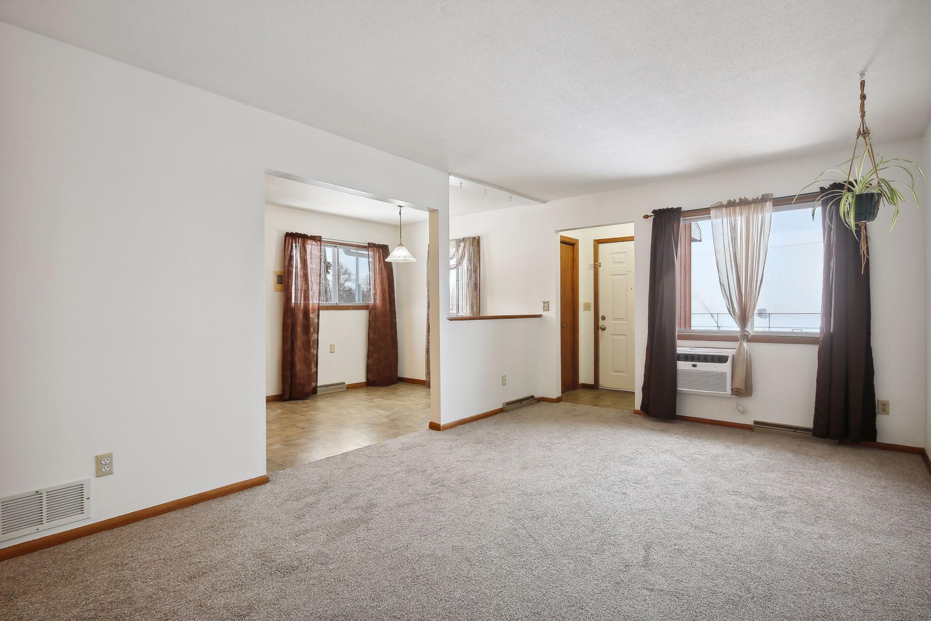 441 Ruth Street North St. Paul, MN 55119 - Photo 8 of 60 Gallery Image 8