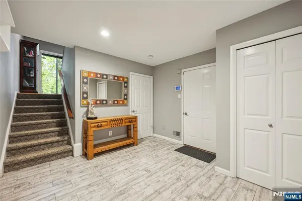$779,000 | 84 Windsor Circle, Unit 84C, Washington Township, NJ 07676