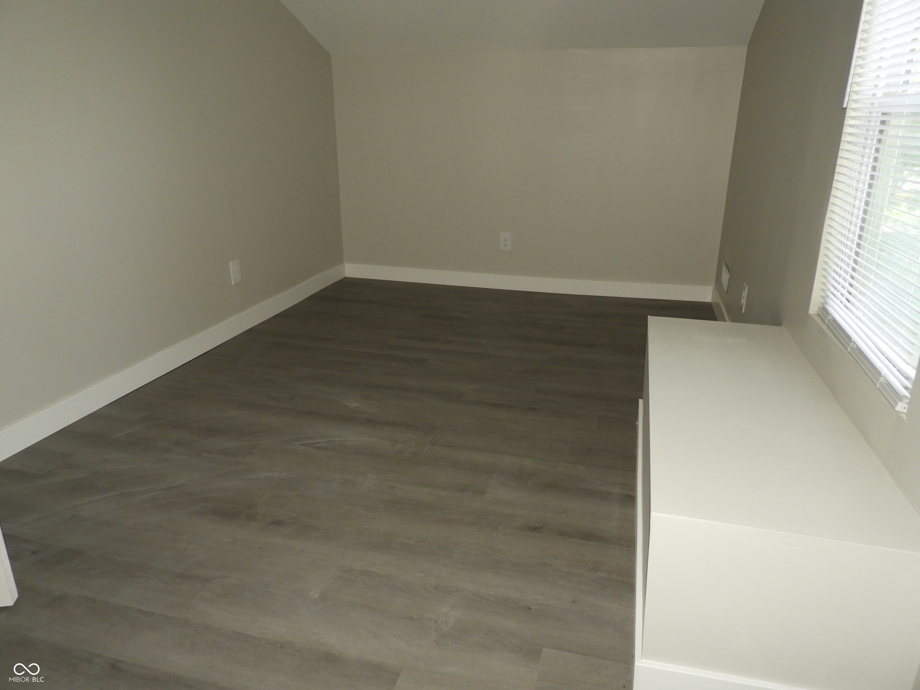 2519 Jackson Street Anderson, IN 46016 - Photo 17 of 25