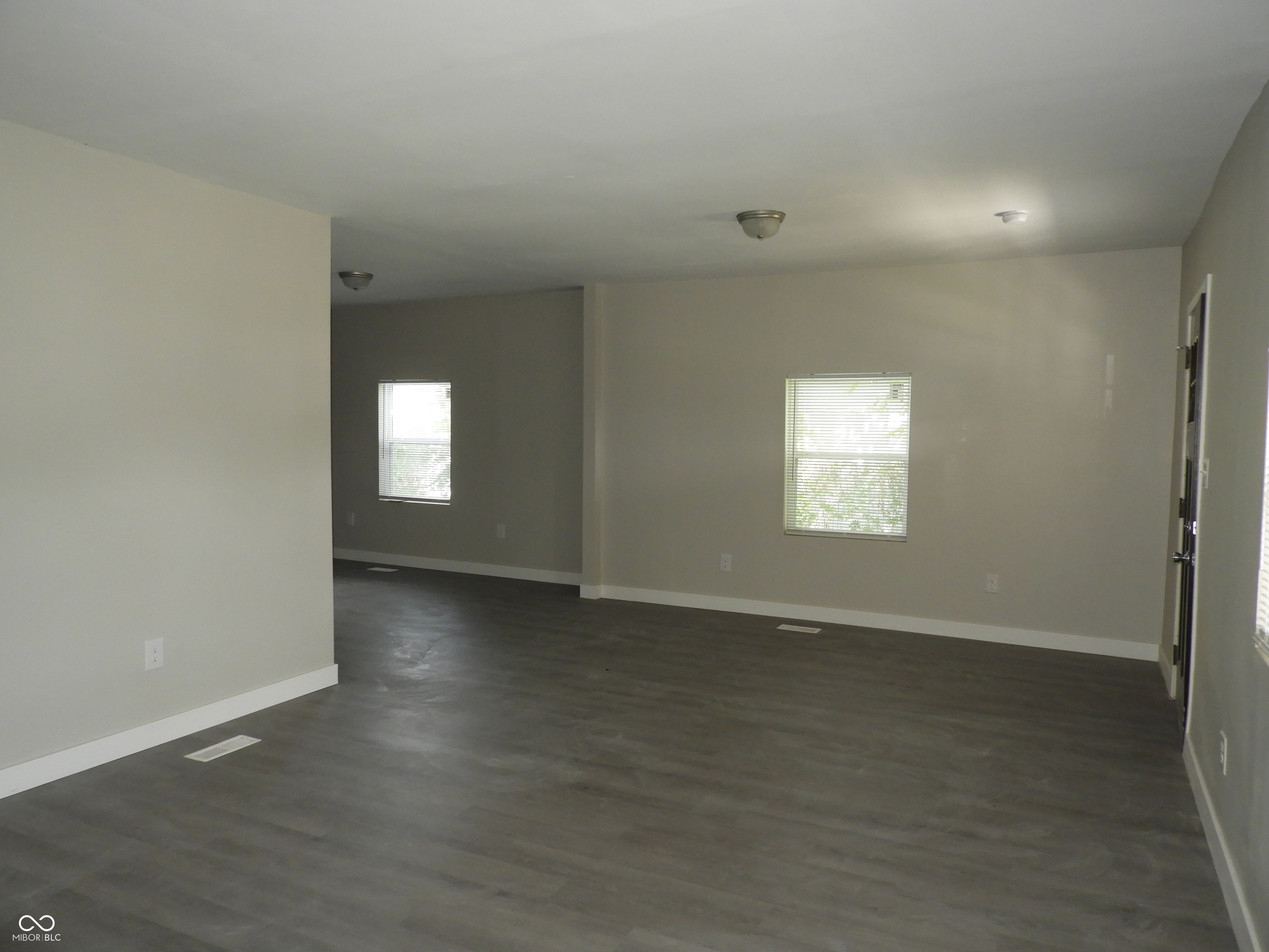 2519 Jackson Street Anderson, IN 46016 - Photo 3 of 25