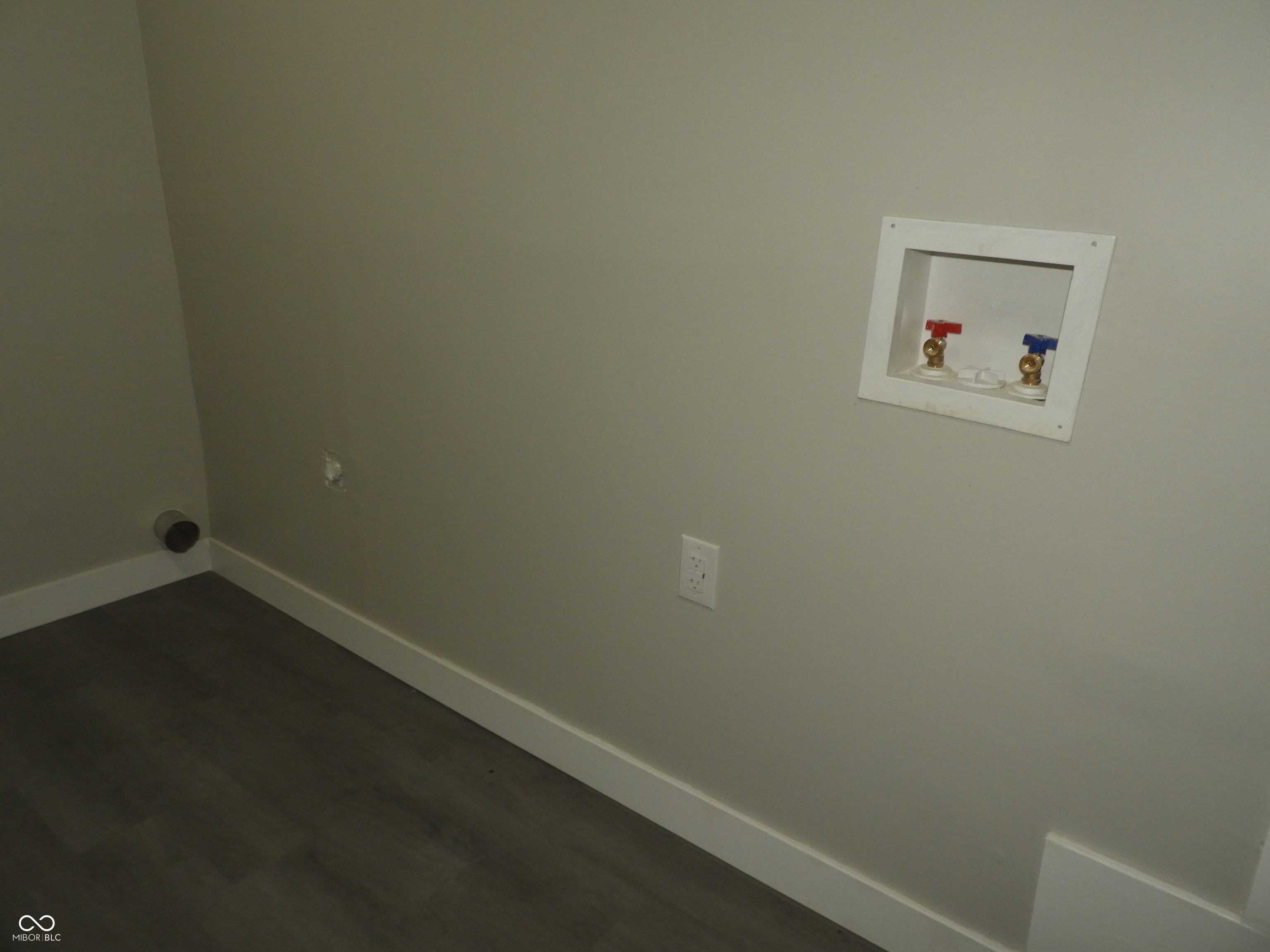 2519 Jackson Street Anderson, IN 46016 - Photo 10 of 25