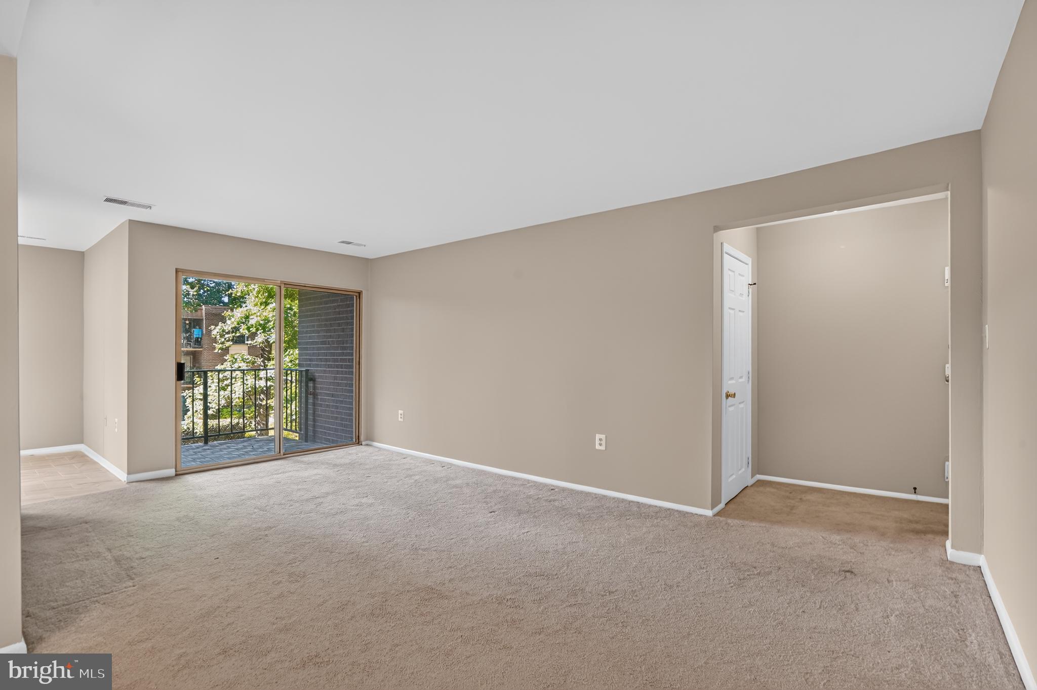 3358 Woodburn Road, Unit 22 Annandale, VA 22003 - Photo 18 of 19 Living room and entry