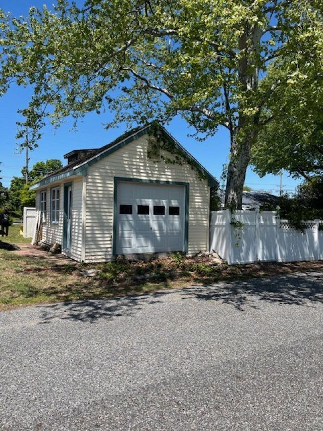 210 South Railroad Avenue Rio Grande, NJ 08242 - Photo 32 of 36 a front view of a house with a yard