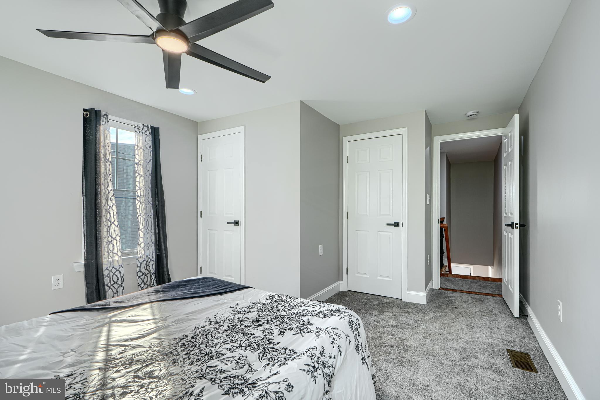 3613 4th Street Baltimore, MD 21225 - Photo 11 of 30 Bedroom #1 w/ attached bathroom- Upper Level