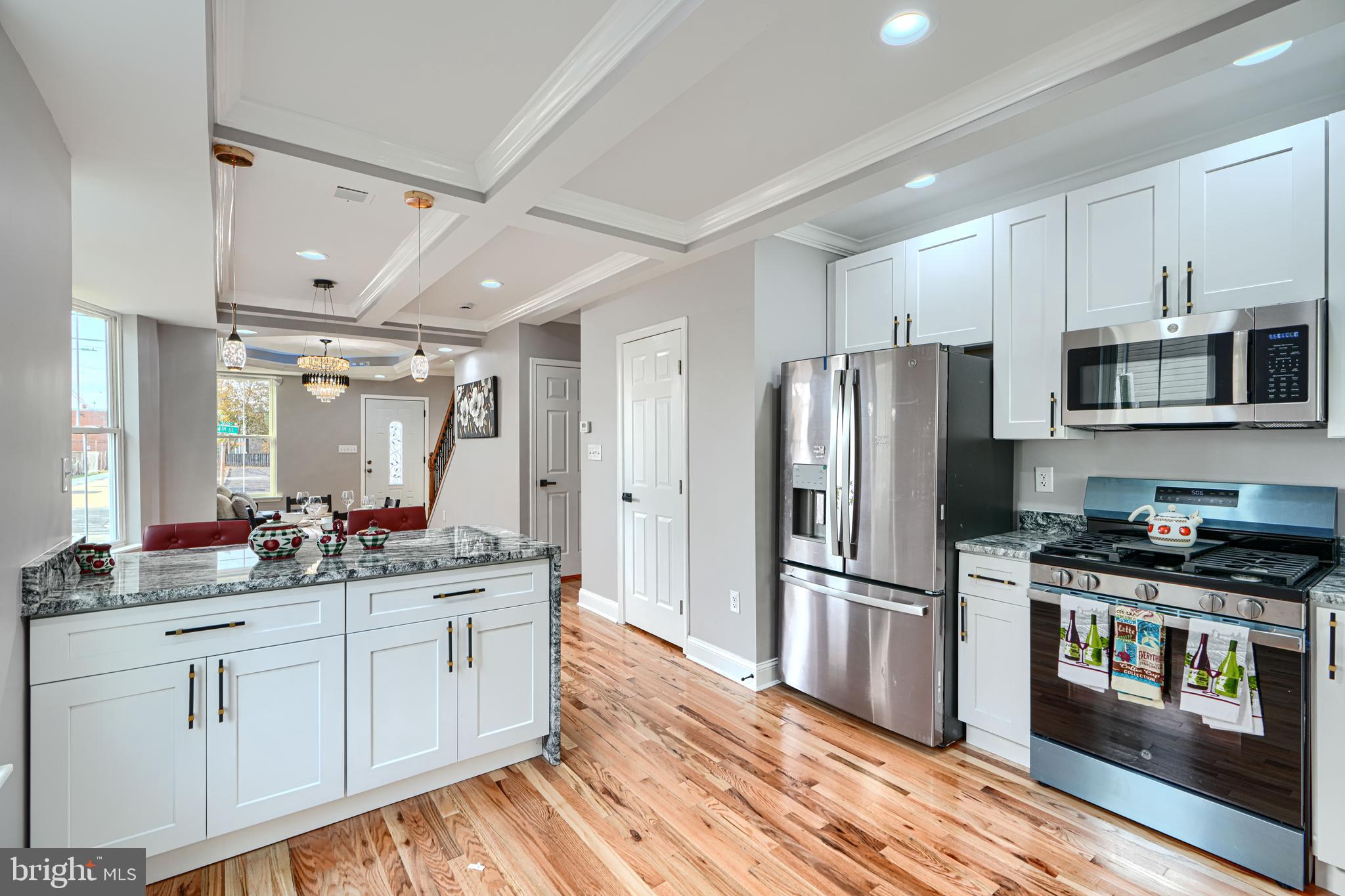 3613 4th Street Baltimore, MD 21225 - Photo 8 of 30 Stainless Appliances