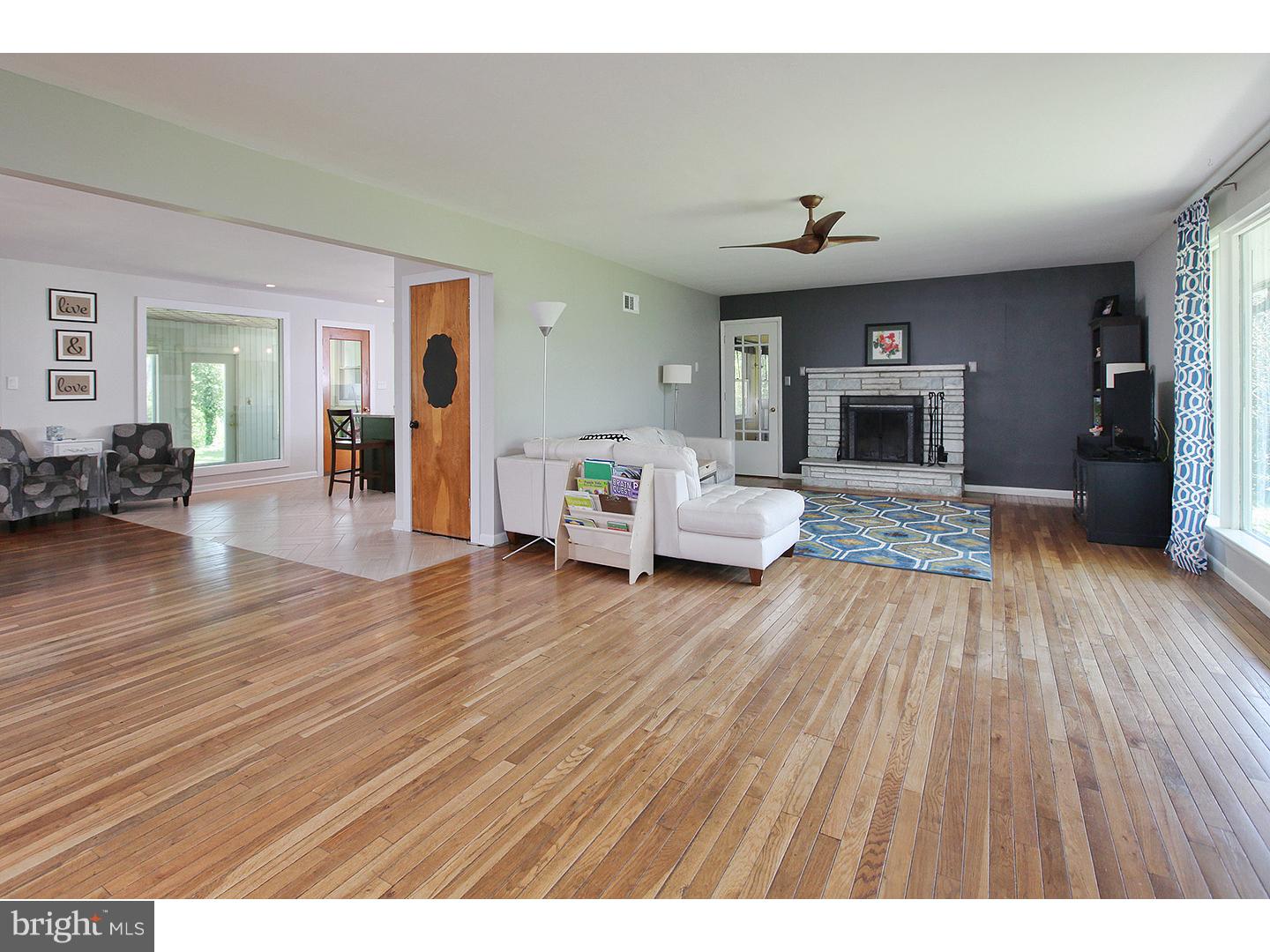 200 East Lake Road Pilesgrove, NJ 08098 - Photo 5 of 18