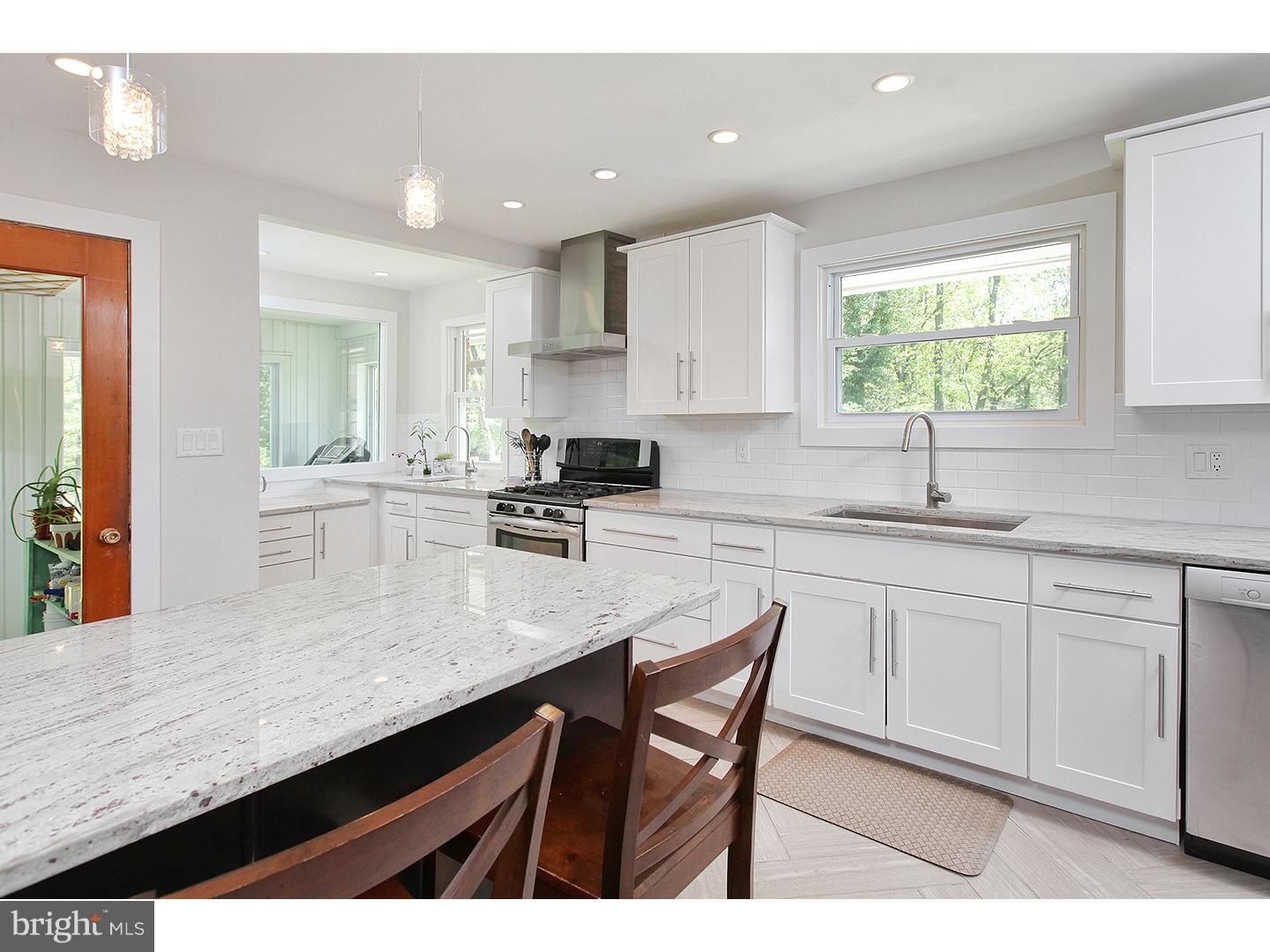 200 East Lake Road Pilesgrove, NJ 08098 - Photo 9 of 18