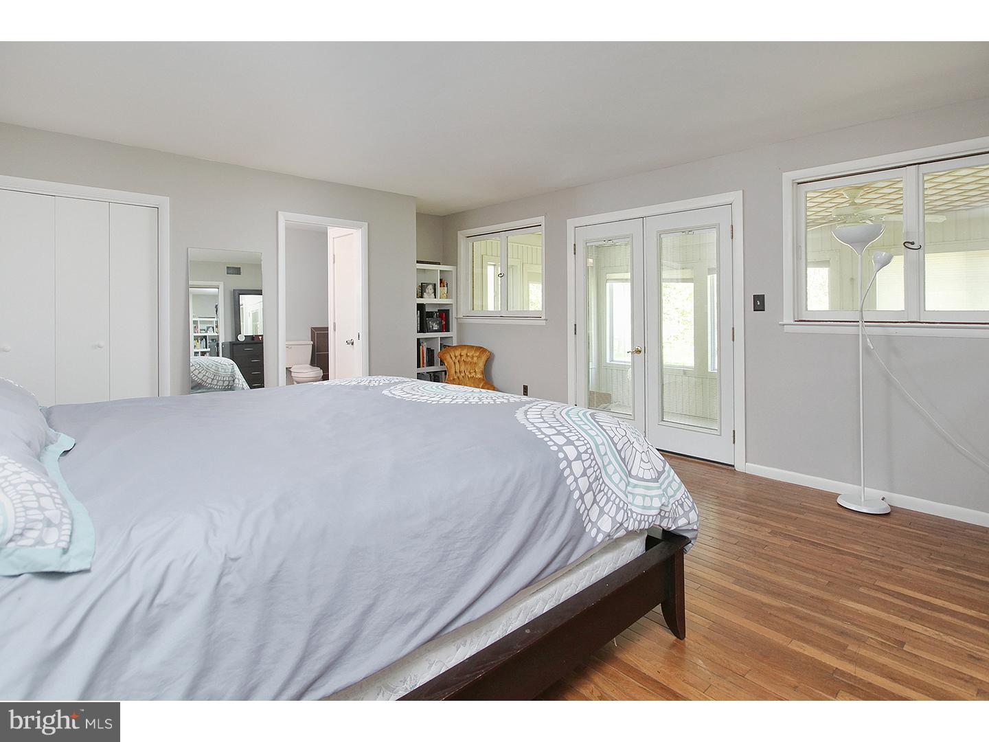 200 East Lake Road Pilesgrove, NJ 08098 - Photo 10 of 18
