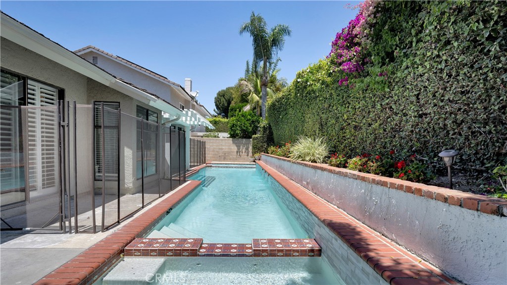 6 Morris Road Irvine, CA 92620 - Photo 16 of 58