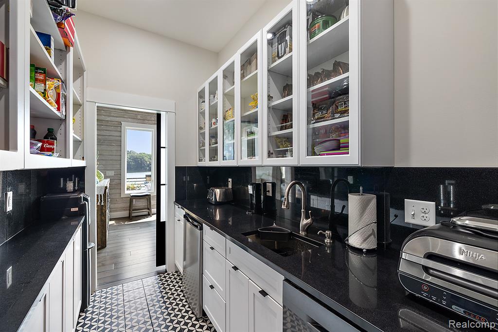 15493 South Duffield Road Byron, MI 48418 - Photo 24 of 79 Gallery Image 24