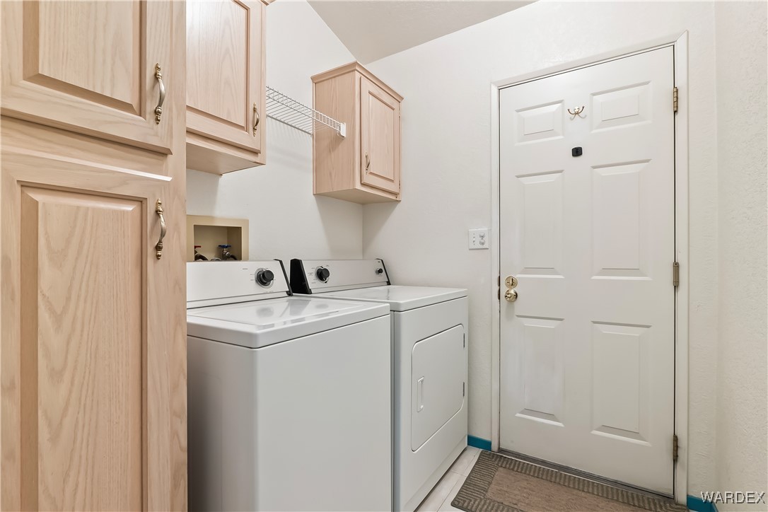 2540 Logan Road Fort Mohave, AZ 86426 - Photo 28 of 41 Laundry
