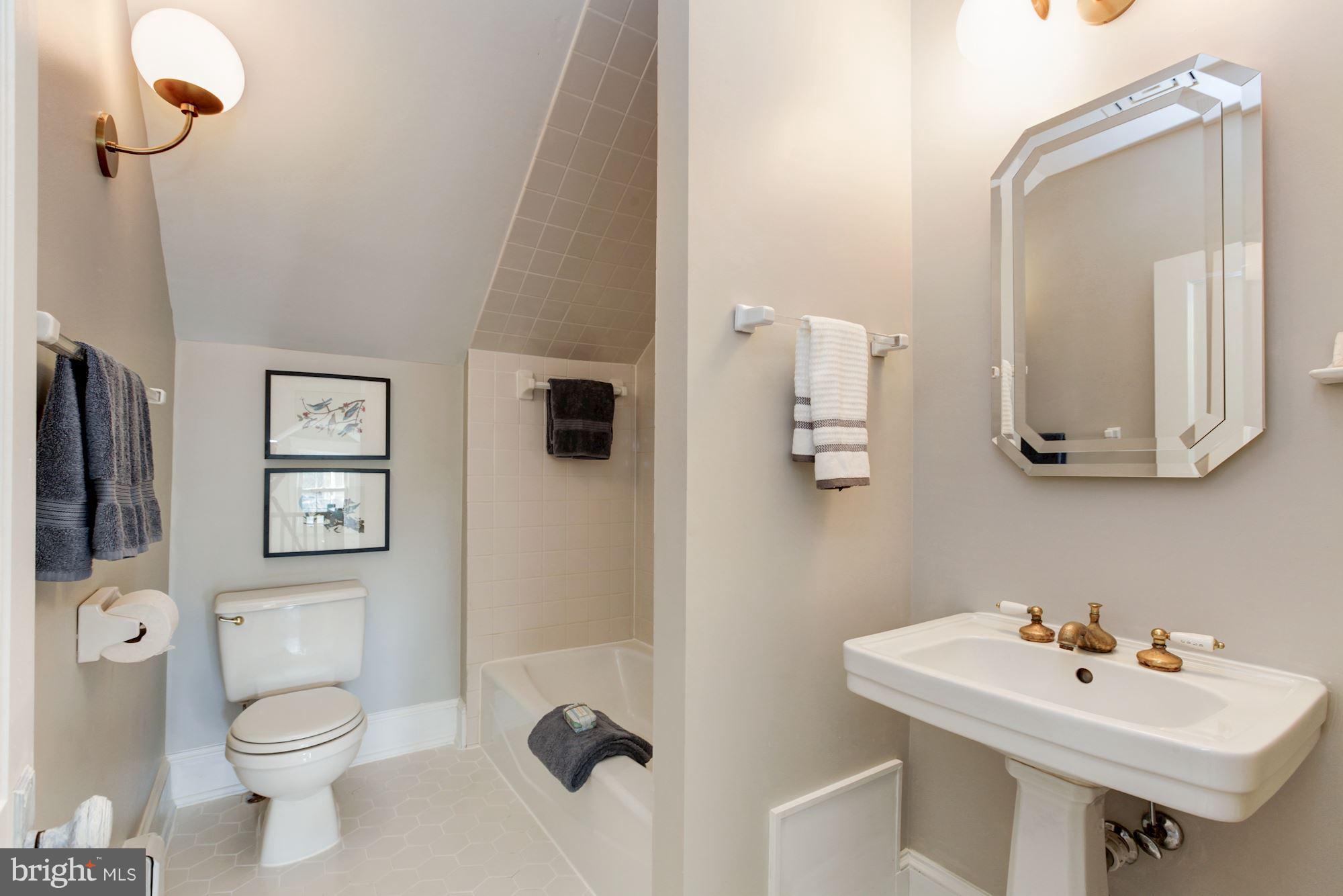 6907 5th Street Northwest Washington, DC 20012 - Photo 25 of 29 Bath