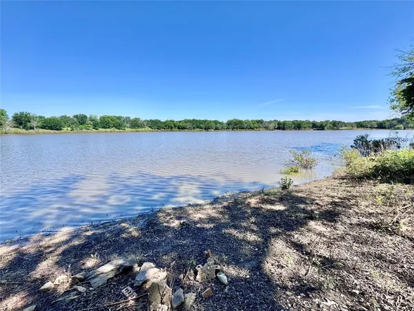 $125,000 | 207 Wilson Street, Valley View, TX 76272