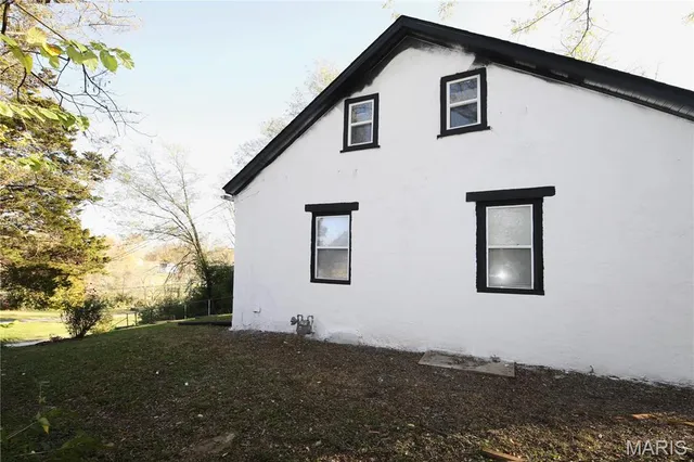 $139,900 | 503 North 3rd Street, Belleville, IL 62220