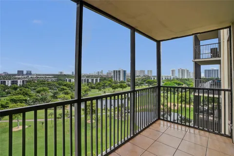 $425,000 | 20379 West Country Club Drive, Unit 1440, Aventura, FL 33180