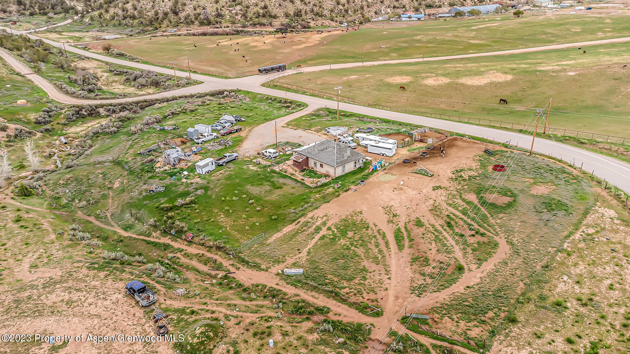 5821 County Road 331 Silt, CO 81652 - Photo 14 of 26 a view of an ocean