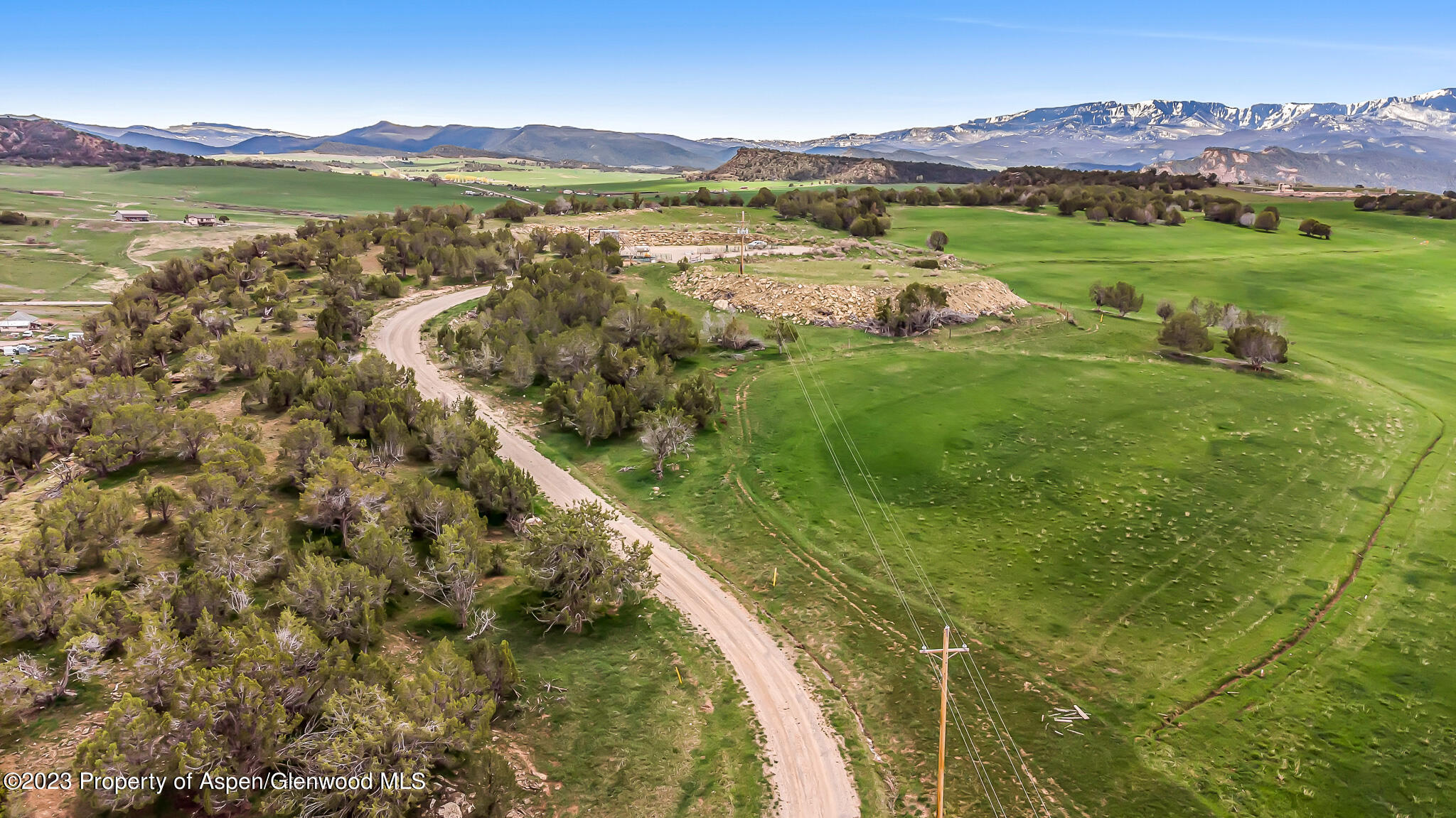 5821 County Road 331 Silt, CO 81652 - Photo 18 of 26 a view of lake with mountain
