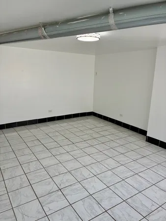 $1,200 | 1111 North Leclaire Avenue, Unit B, Chicago, IL 60651