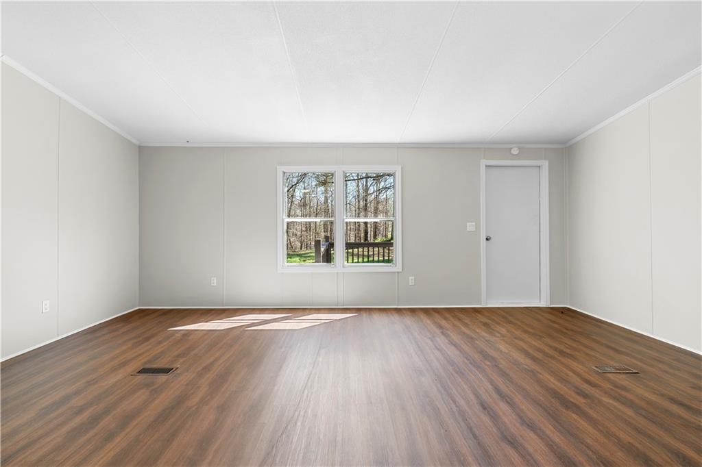 507 Rock Forge Road Jefferson, GA 30549 - Photo 6 of 36